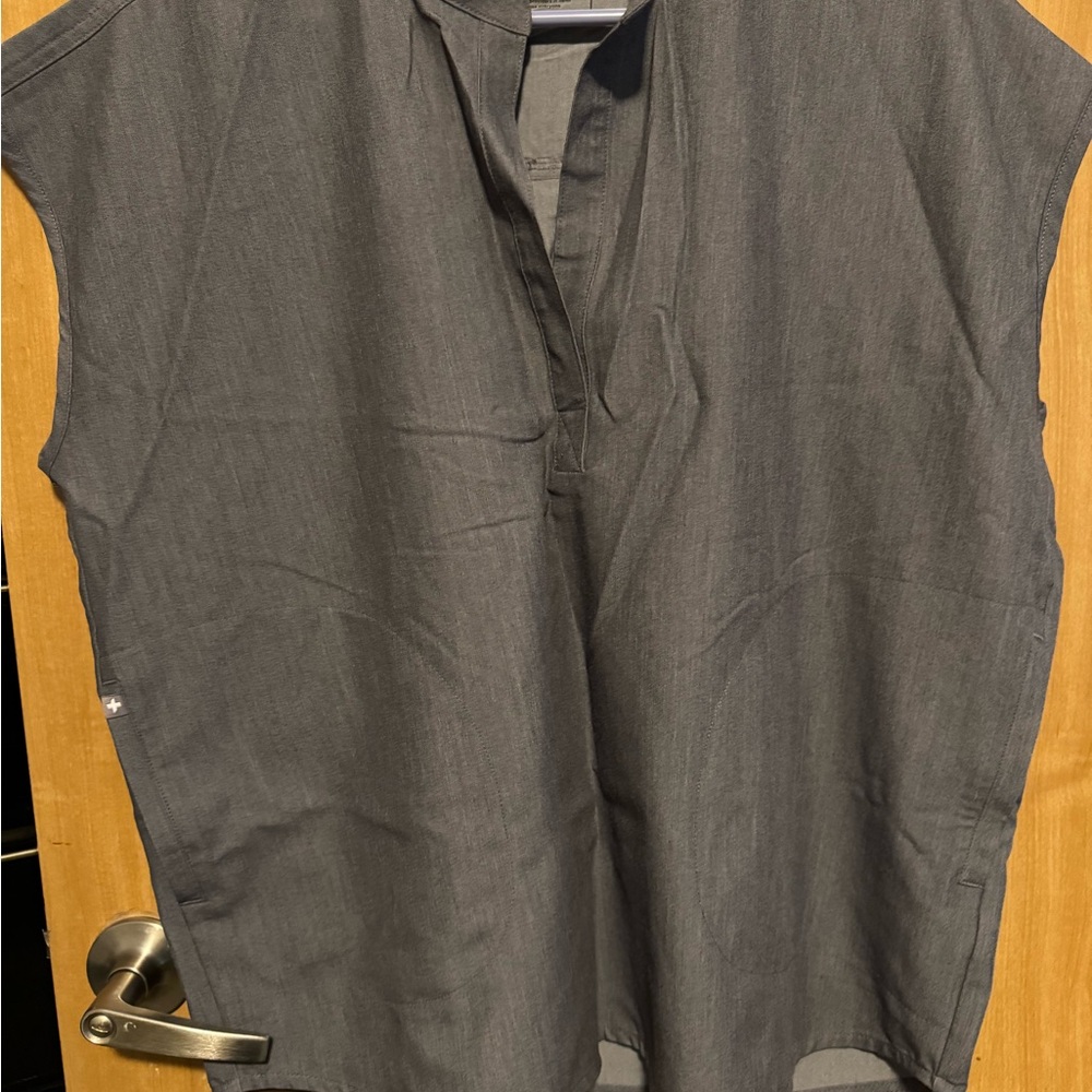 Figs Rafaela Oversized Graphite Size Medium